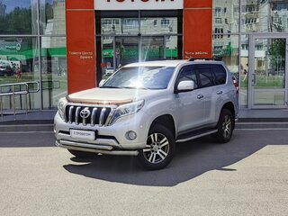 2014 Toyota Land Cruiser Prado 150 Series Рестайлинг 1, серебристый, 3070000 рублей, вид 1