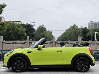 2023 Mini Cabrio Cooper III Рестайлинг 2, жёлтый, 2450000 рублей, вид 5