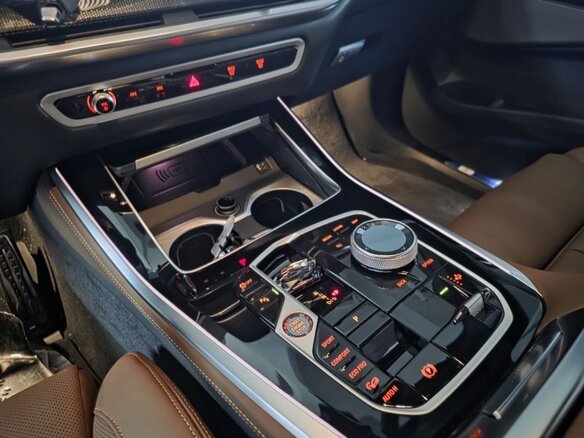2026 BMW X5 40d IV (G05/G18) Рестайлинг, синий, 14300000 рублей - вид 6