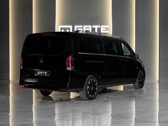 2023 Mercedes-Benz Vito 116 CDI L2 III (W447), чёрный, 9000000 рублей - вид 1