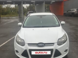 2014 Ford Focus III, белый, 800000 рублей, вид 3