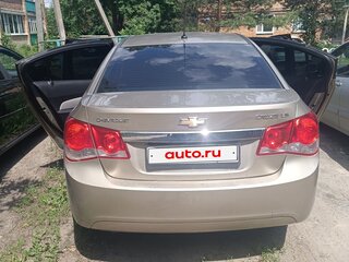 2011 Chevrolet Cruze I, бежевый, 565000 рублей, вид 3