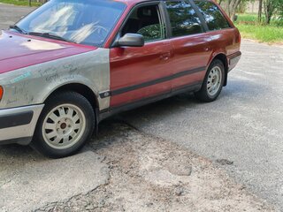 1991 Audi 100 IV (C4), красный, 260000 рублей, вид 2