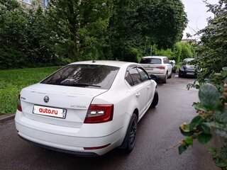 2019 Skoda Octavia III (A7) Рестайлинг, белый, 1150000 рублей, вид 4