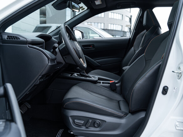2025 Toyota Corolla Cross I, белый, 3590000 рублей - вид 7