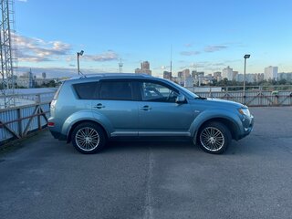 2007 Mitsubishi Outlander II, серый, 690000 рублей, вид 3
