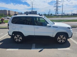 2023 Lada (ВАЗ) Niva Travel I, белый, 1155000 рублей, вид 5