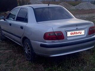 2003 Mitsubishi Carisma I Рестайлинг, серебристый, 155000 рублей, вид 3