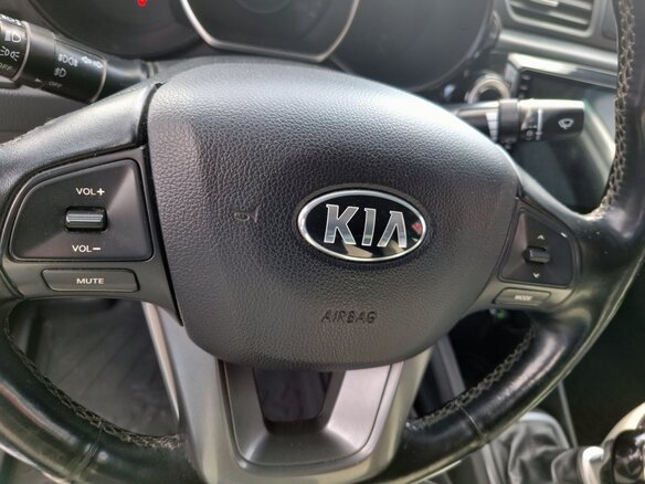 2014 Kia Rio III, белый, 740000 рублей - вид 17