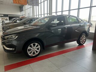 2026 Lada (ВАЗ) Vesta I Рестайлинг (NG), серый, 1910900 рублей, вид 2