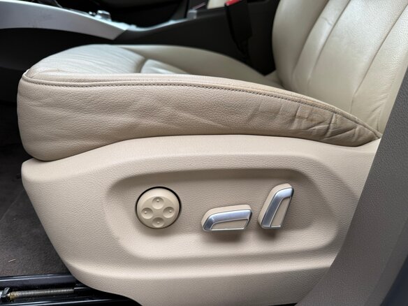 2015 Audi Q5 I (8R) Рестайлинг, белый, 1300000 рублей - вид 22