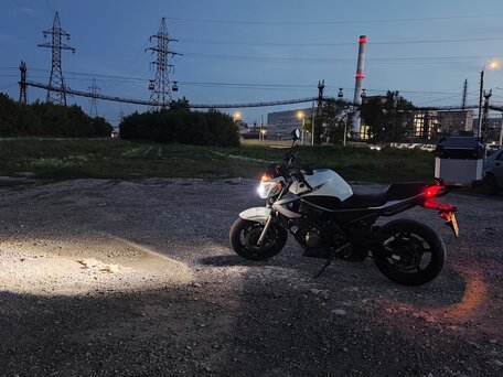 2010 Yamaha XJ6 (FZ6R), бежевый, 540000 рублей, вид 1