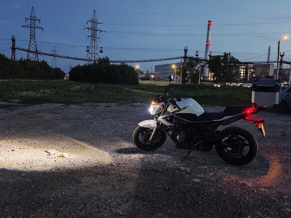 2010 Yamaha XJ6 (FZ6R), бежевый, 540000 рублей