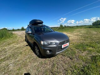 2011 Mitsubishi Outlander II Рестайлинг, серый, 1499999 рублей, вид 3