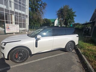 2025 Lynk & Co 900, белый, 8000000 рублей, вид 3