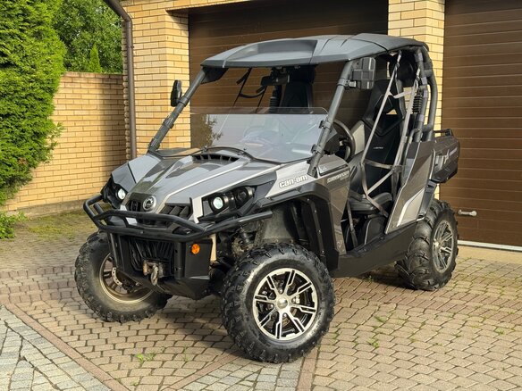 2012 BRP Can-Am Commander 1000, серебристый, 999000 рублей