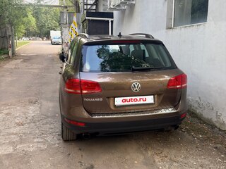 2014 Volkswagen Touareg II, коричневый, 1700000 рублей, вид 3