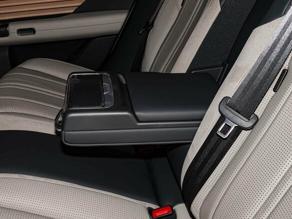 2026 Audi E5 83 kWh, серебристый, 7620000 рублей - вид 19