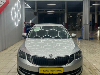 2017 Skoda Octavia III (A7) Рестайлинг, серебристый, 1540000 рублей, вид 2