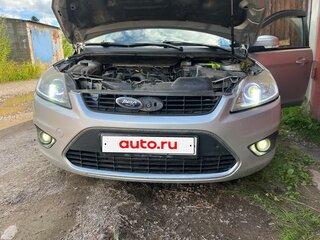 2009 Ford Focus II Рестайлинг, серебристый, 650000 рублей, вид 4
