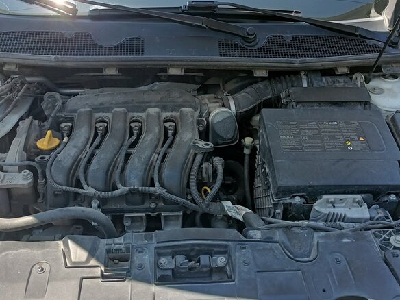 2013 Renault Megane III Рестайлинг, белый, 850000 рублей - вид 7