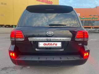 2011 Toyota Land Cruiser 200 Series, чёрный, 3330000 рублей, вид 4