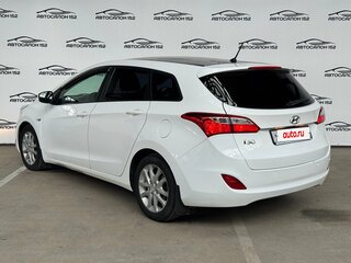 2015 Hyundai i30 II Рестайлинг, белый, 999000 рублей, вид 3