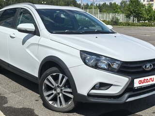 2018 Lada (ВАЗ) Vesta SW Cross I, белый, 999999 рублей, вид 3
