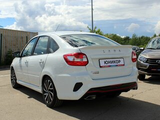 2026 Lada (ВАЗ) Granta Sport I Рестайлинг, белый, 1581000 рублей, вид 4