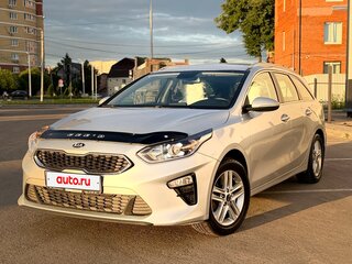2019 Kia Ceed III, серебристый, 1719000 рублей, вид 4