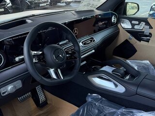 2026 Mercedes-Benz GLS 450 d II (X167) Рестайлинг 2, жёлтый, 22899800 рублей, вид 3