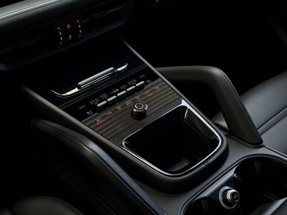 2024 Porsche Cayenne S Coupé III Рестайлинг, чёрный, 16490000 рублей - вид 16