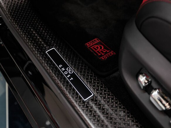 2022 Rolls-Royce Ghost Black Badge II (Series I), чёрный - вид 26