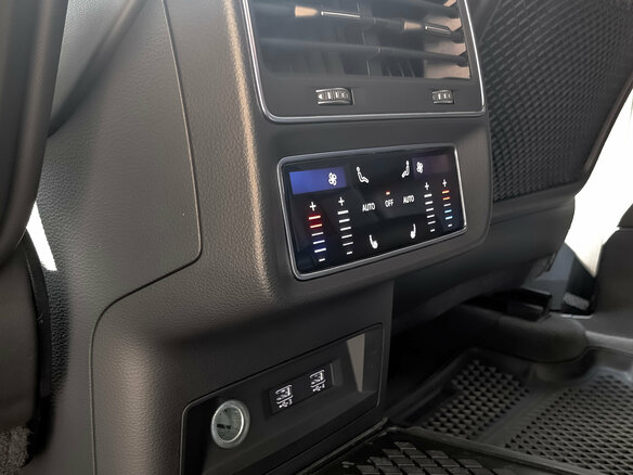 2018 Audi Q8 55 TFSI I (4M), оранжевый, 5150000 рублей - вид 29