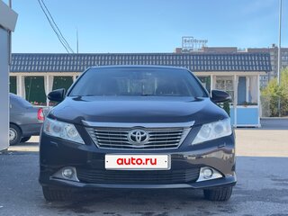 2013 Toyota Camry VII (XV50), чёрный, 1490000 рублей, вид 2