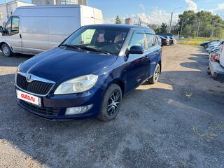 2011 Skoda Fabia II Рестайлинг, синий, 345000 рублей, вид 3