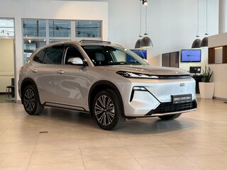 2026 Geely EX5 Гибрид EM-R, серебристый, 3829990 рублей, вид 4