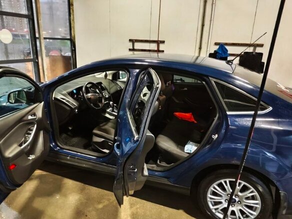 2013 Ford Focus III, синий, 1000000 рублей - вид 29