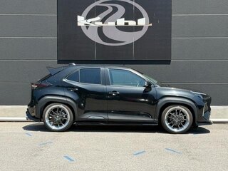 2022 Toyota Yaris Cross I, чёрный, 1605000 рублей, вид 5