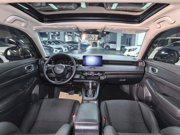 2023 Honda Vezel II, белый - вид 15