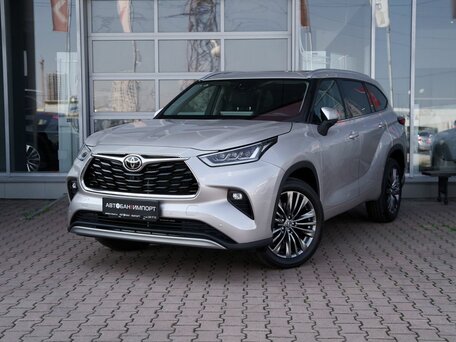 Toyota Highlander IV (XU70)