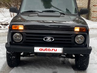 2017 Lada (ВАЗ) 2121 (4x4) I Рестайлинг, чёрный, 850000 рублей, вид 3
