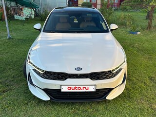 2020 Kia K5 III, белый, 2600000 рублей, вид 2