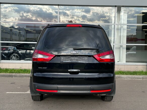 2012 Ford Galaxy II Рестайлинг, чёрный, 920000 рублей - вид 4