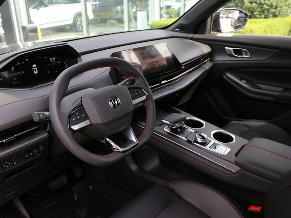 2026 Changan UNI-S I, чёрный, 3229900 рублей - вид 13