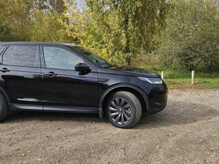 2020 Land Rover Discovery Sport I Рестайлинг, чёрный, 4000000 рублей, вид 5