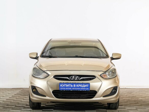 2012 Hyundai Solaris I, золотистый, 869000 рублей - вид 1