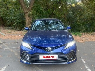 2021 Toyota Camry VIII (XV70), синий, 3700000 рублей, вид 3