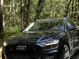 2020 Audi Q8 55 TFSI I (4M), чёрный, 6800000 рублей, вид 2