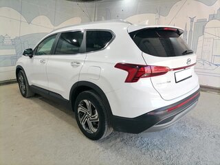 2022 Hyundai Santa Fe IV Рестайлинг, белый, 3686890 рублей, вид 3